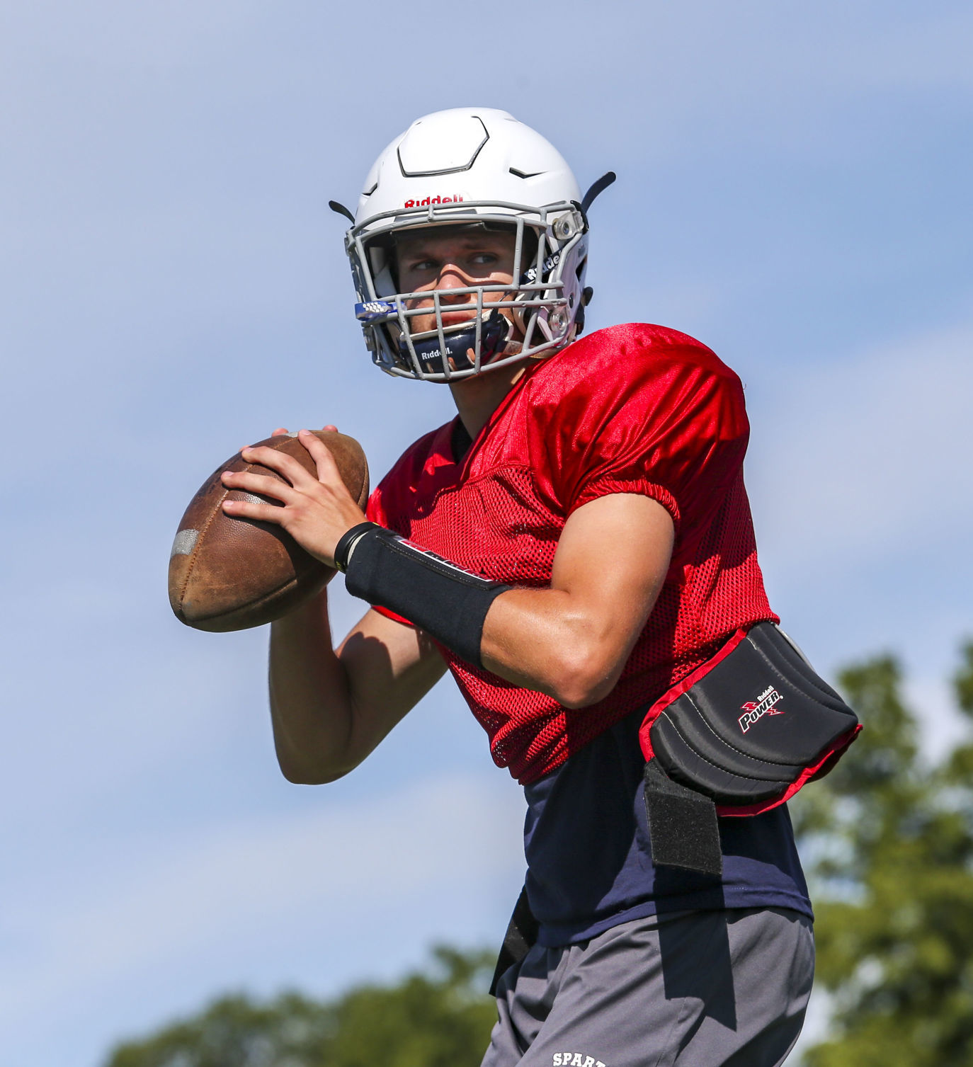 081519-qct-spt-pv-football-005